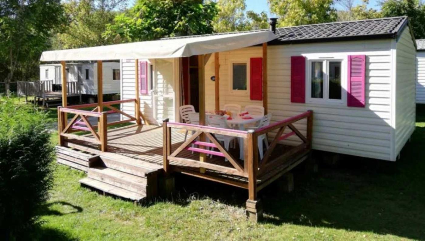 Camping - Piscine - Ccbaieb Montjoie-en-Couserans Exteriör bild