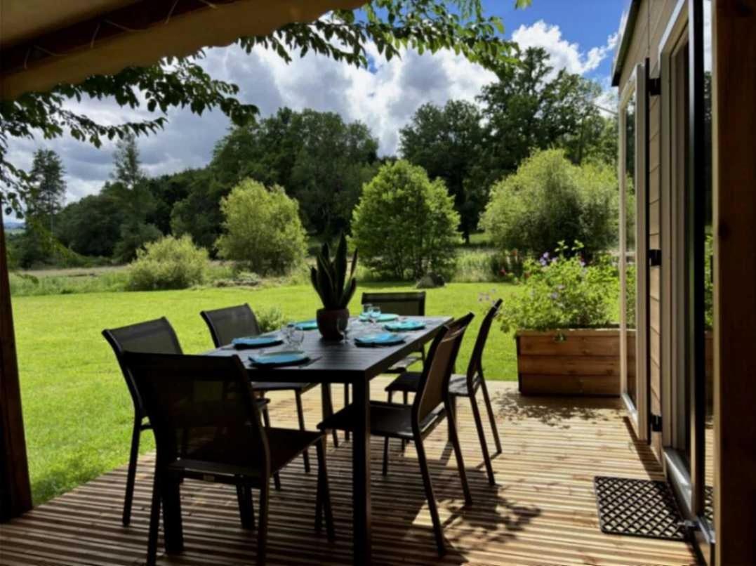 Camping - Piscine - Ccbaieb Montjoie-en-Couserans Exteriör bild