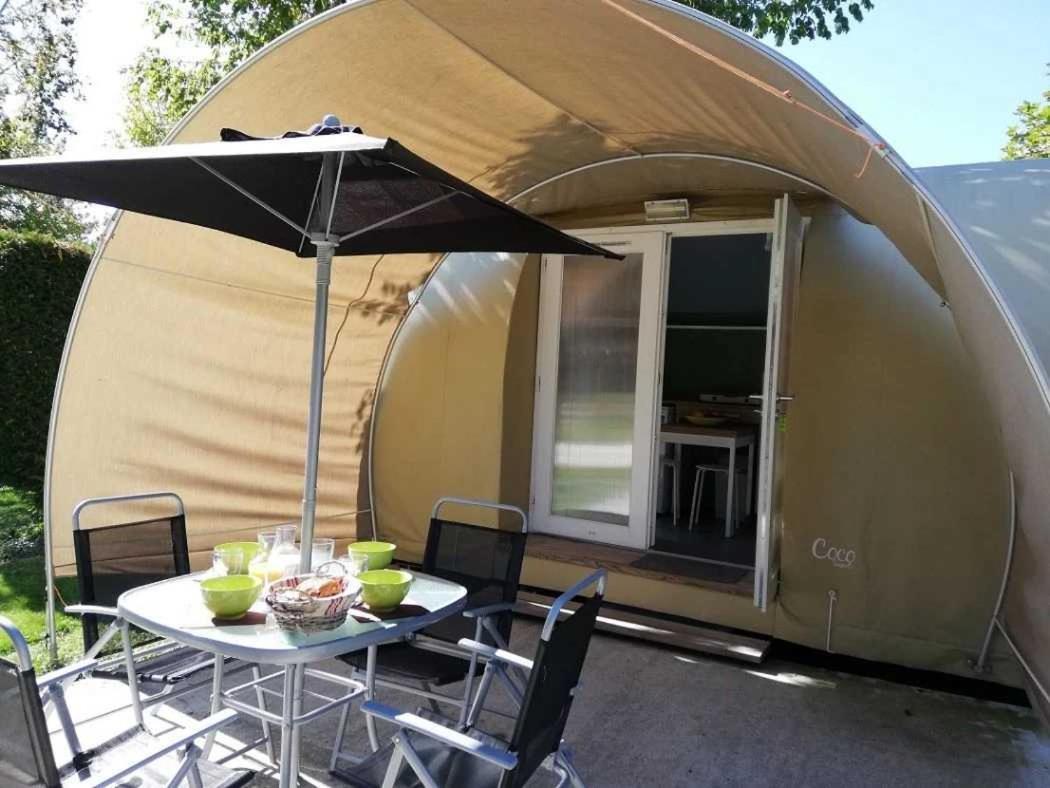 Camping - Piscine - Ccbaieb Montjoie-en-Couserans Exteriör bild